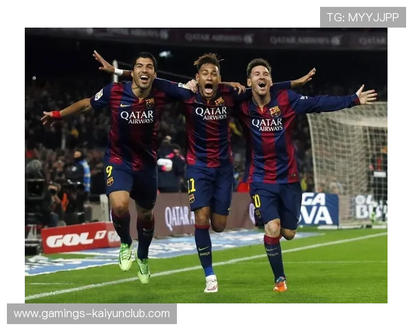 内马尔横向盘带制造混乱，足球场上的魔术师