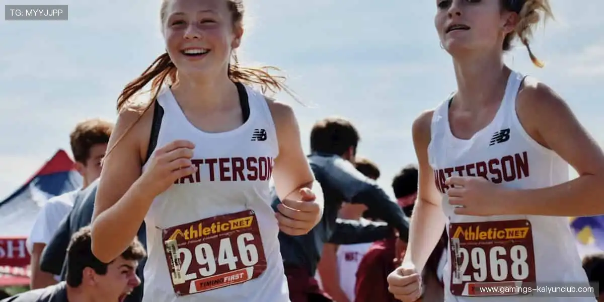 🎧官方正品周边直供，把赛场荣耀穿在身上！🏅